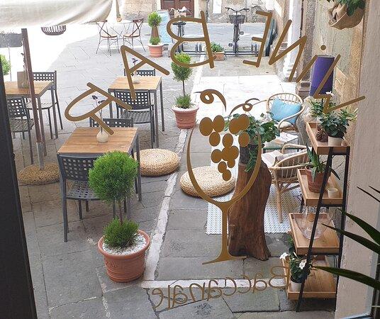 Baccanale by di Vinae